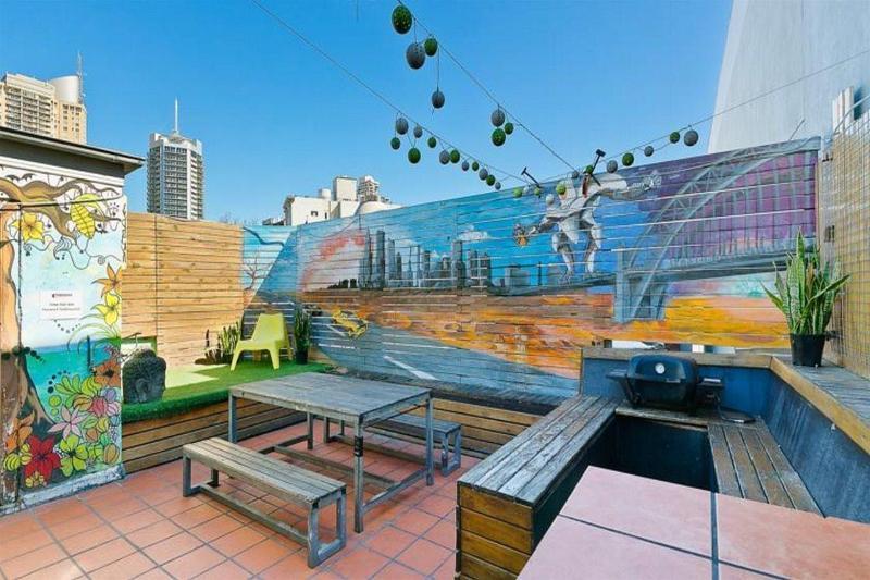 Mad Monkey Downtown Sidney Exterior foto